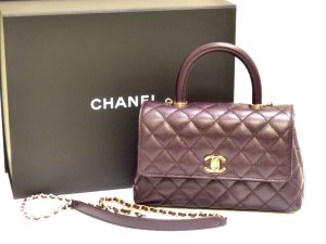 CHANEL ココハンドル　新品