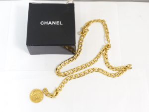ネクストプラスCHANELシャネルチェーンベルト買取