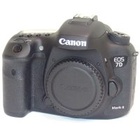 ネクストプラス市川CanonEOS 7D Mark II買取
